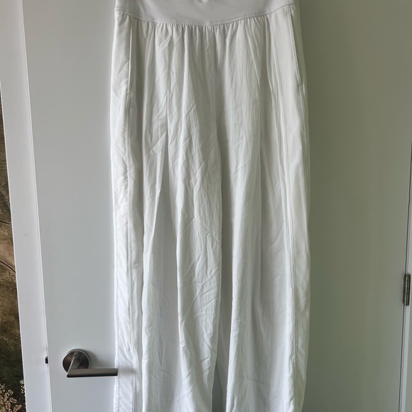 Mid Rise Lightweight Tennis Track Pants - Full Length - Picture 4 of 8